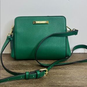 Steve Madden Emerald Green Crossbody Bag – Double Zip Structured Purse